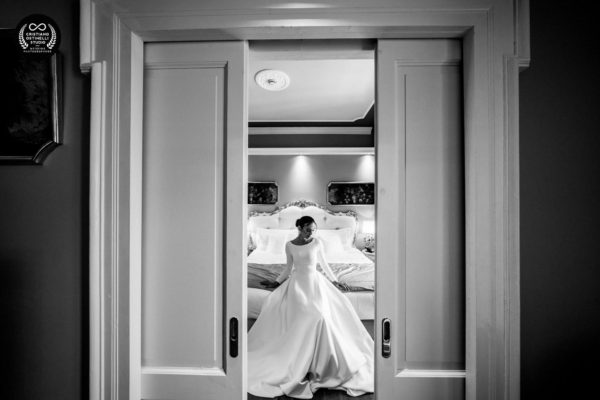 6-Grand Hotel Tramezzo - Wedding getting ready - bride